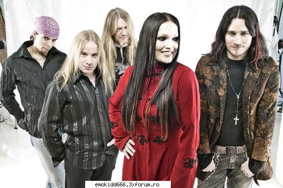 Poze NW - Ѕмσкє σ� Ωαтнєя - Nightwish