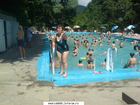 kid diriga) striga mine intru cand intrat bagat-o fund)